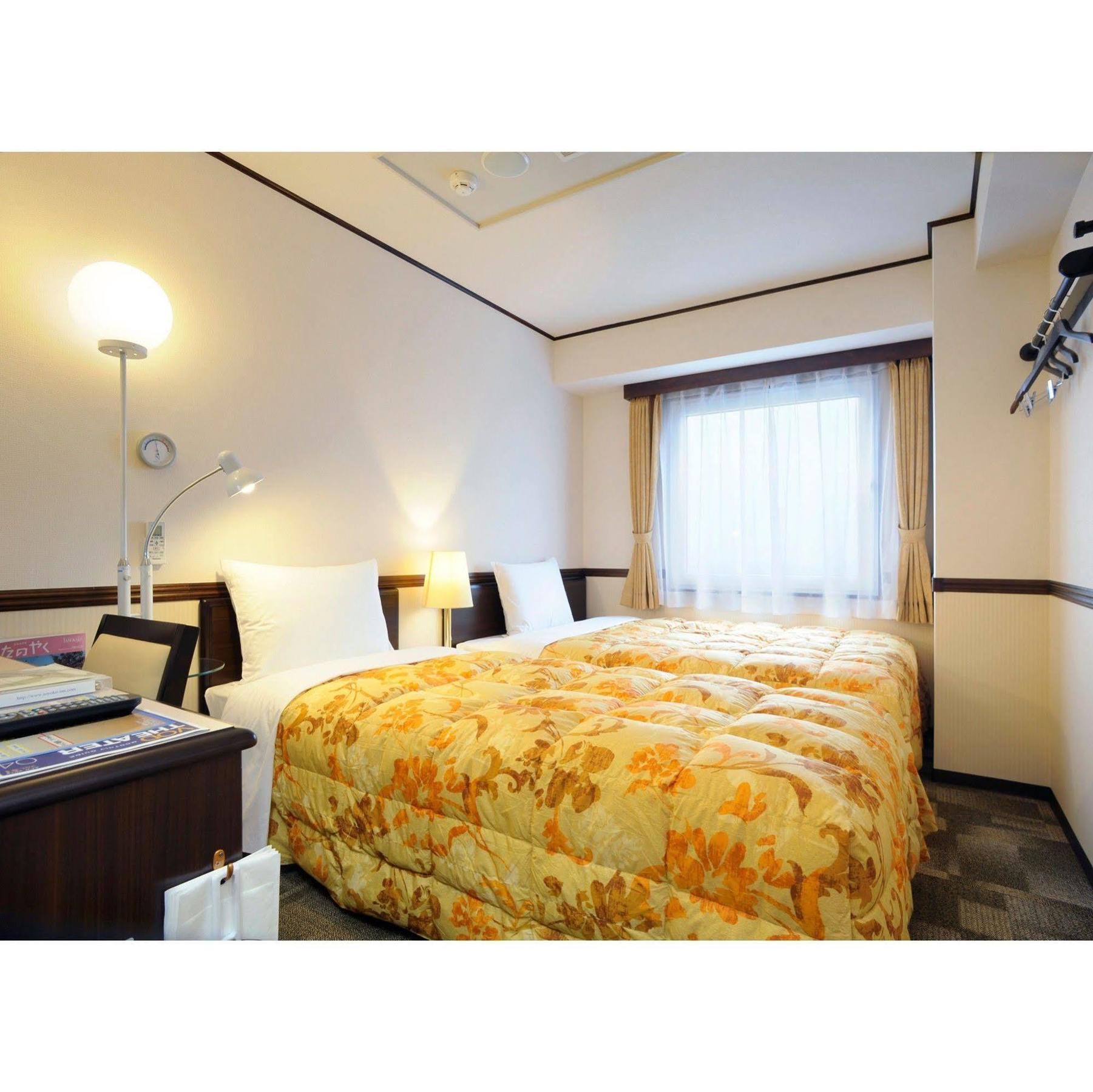 Toyoko Inn Nagoya-Eki Sakuradori-Guchi Honkan מראה חיצוני תמונה